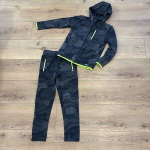 NWOT GapFit Boys Jogger & Hoodie Set size XL